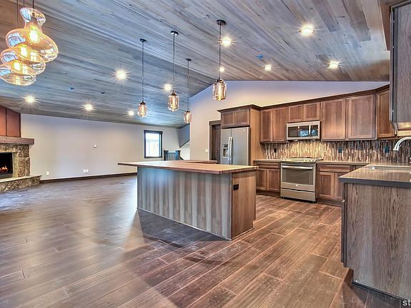 5th image of 1669 Skyline Dr
