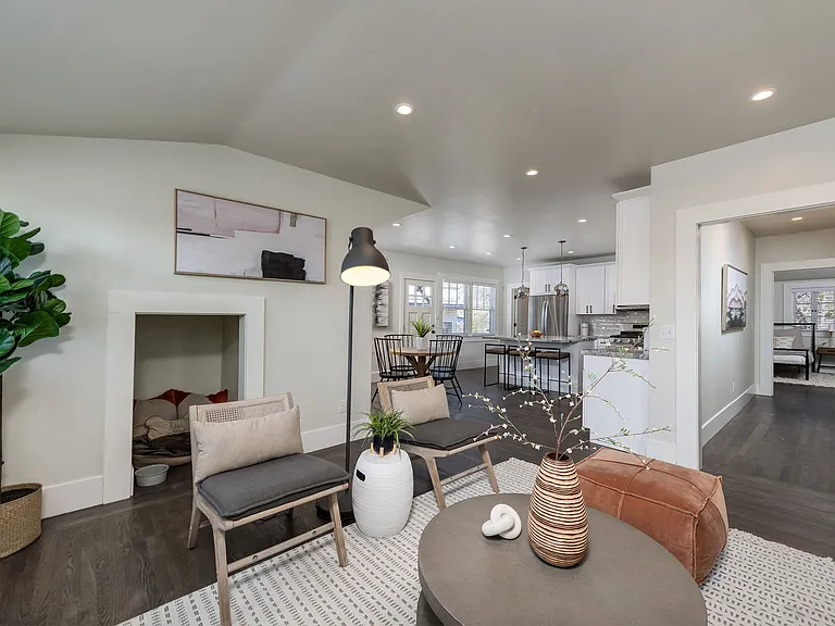 3521 J St #2 — Photo 7