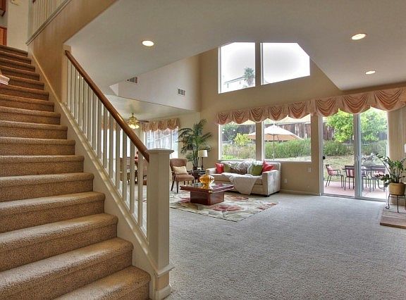 4th image of 4897 Stoneyford Ct