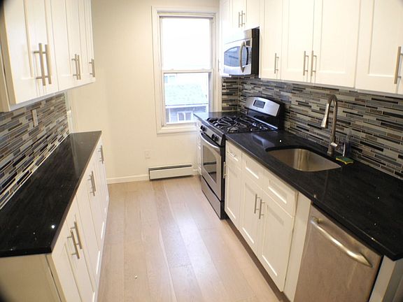 3rd image of 39-47 24th St #2L
