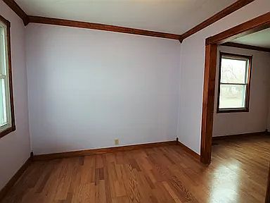 2nd image of 3207 Garden Blvd