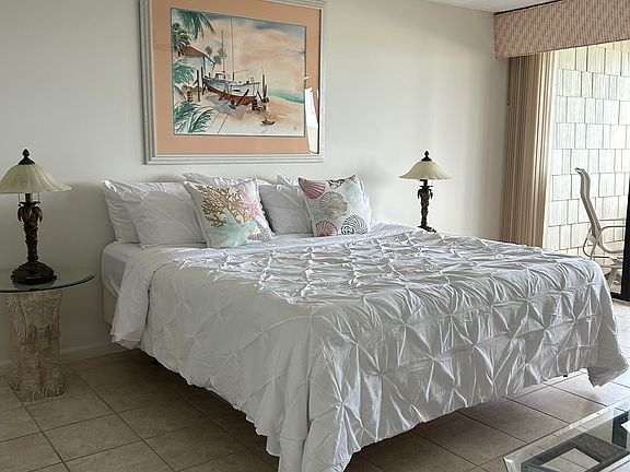 4th image of 1357 NE Ocean Blvd APT 209