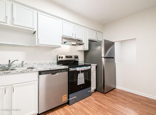 7010 Wildwood Cir APT 65, Louisville, KY 40291