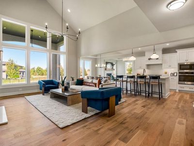 17508 Manor St, Overland Park, KS, 66085