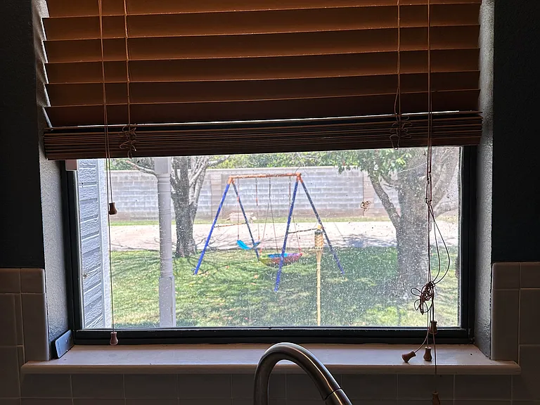2301 Fairway Ter — Photo 9