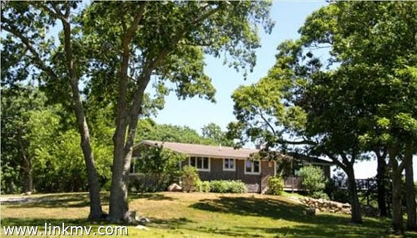 737 State Rd., Aquinnah view to house from driveway.