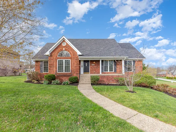2600 Sunningdale Pl E, La Grange, KY 40031