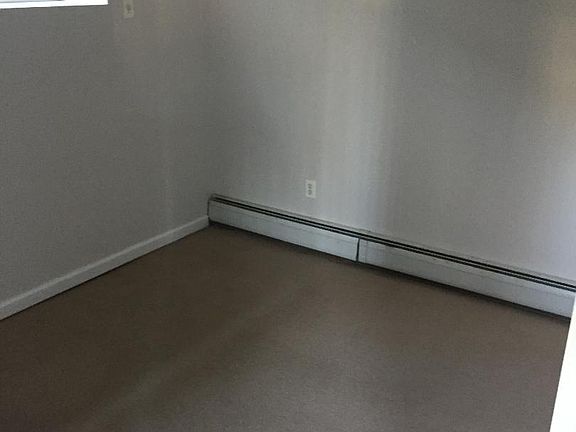 5th image of 15 Santa Monica Ln #2