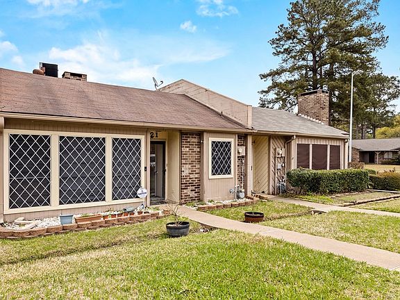 4th image of 921 Townwood Dr
