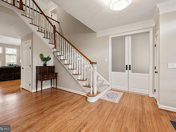 2nd image of 7224 Winnipeg Ct