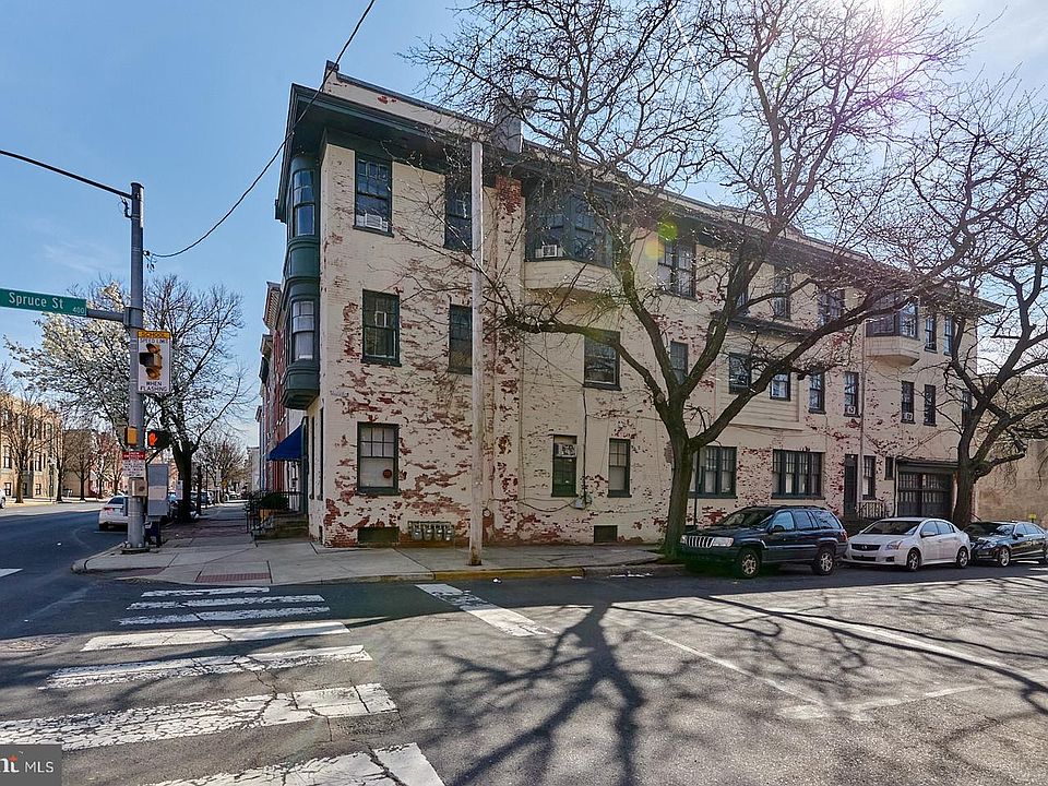 1st image of 300 S 5th St
