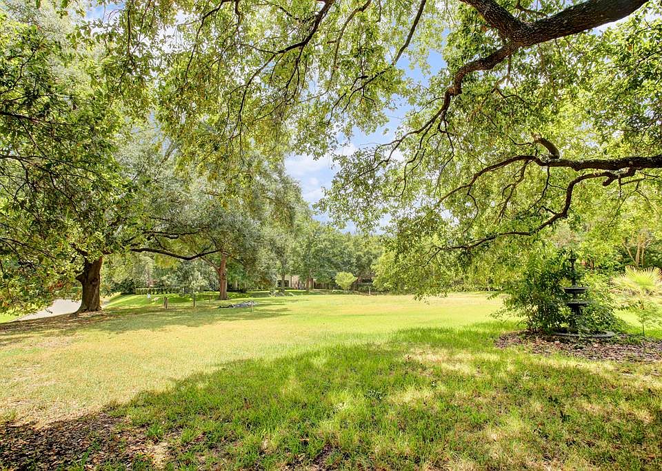 1st image of 2454 Pine Valley Ct
