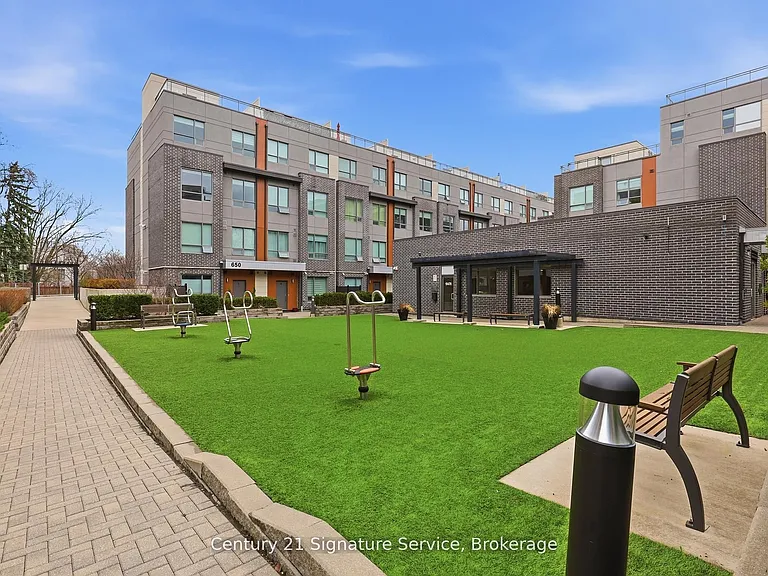 1238 Cawthra Rd #2 — Photo 35