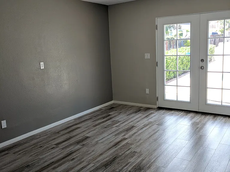 2714 York Rd — Photo 5