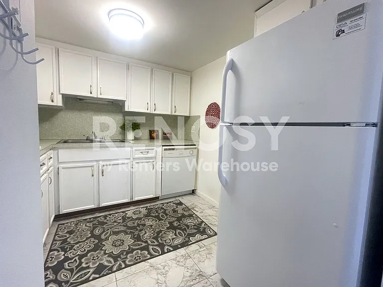2042 Australia Way W #78 — Photo 26