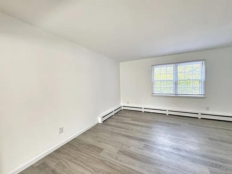 21 Avenue B #A — Photo 7