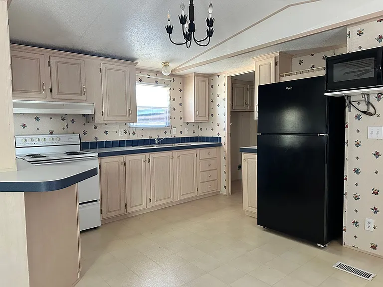 149 Vint Bonner Dr — Photo 4