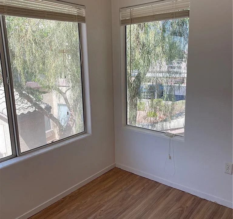 5710 E Tropicana Ave #2054
