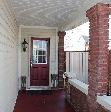 4th image of 125 Bonner St