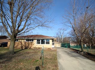 3036 Stafford Dr, Markham, IL 60428