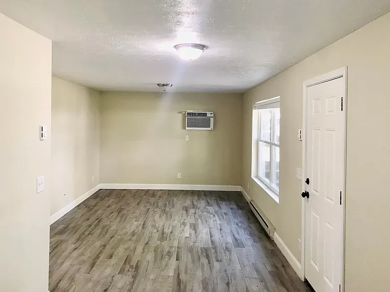 1537 Benjamin Ct #2 — Photo 13