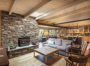 2032 Calle Lejano, Santa Fe, NM 87501