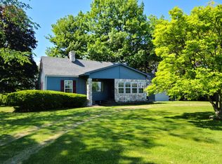 4011 Deckerville Rd, Snover, MI 48472