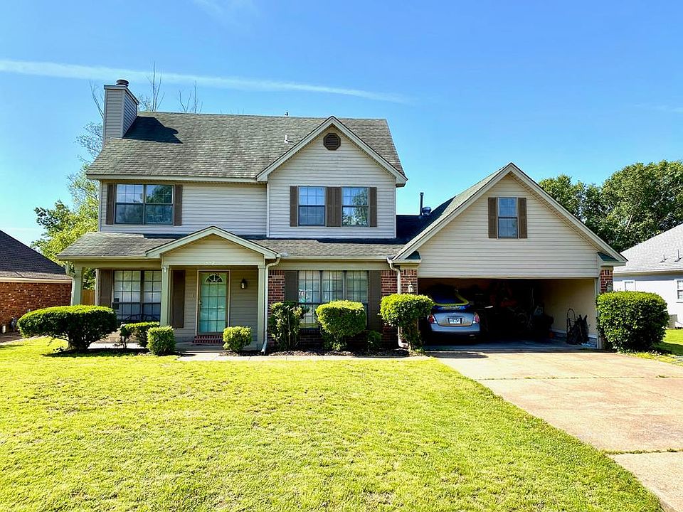 1st image of 352 Southwind Dr