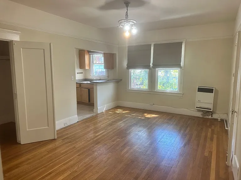5&12 Residential Properties — Photo 13