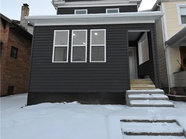 306 11th St, Ford City, PA 16226