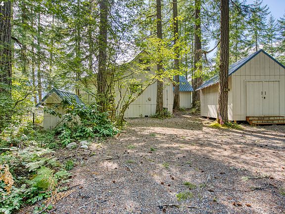 2nd image of Cabin 16 Northwoods