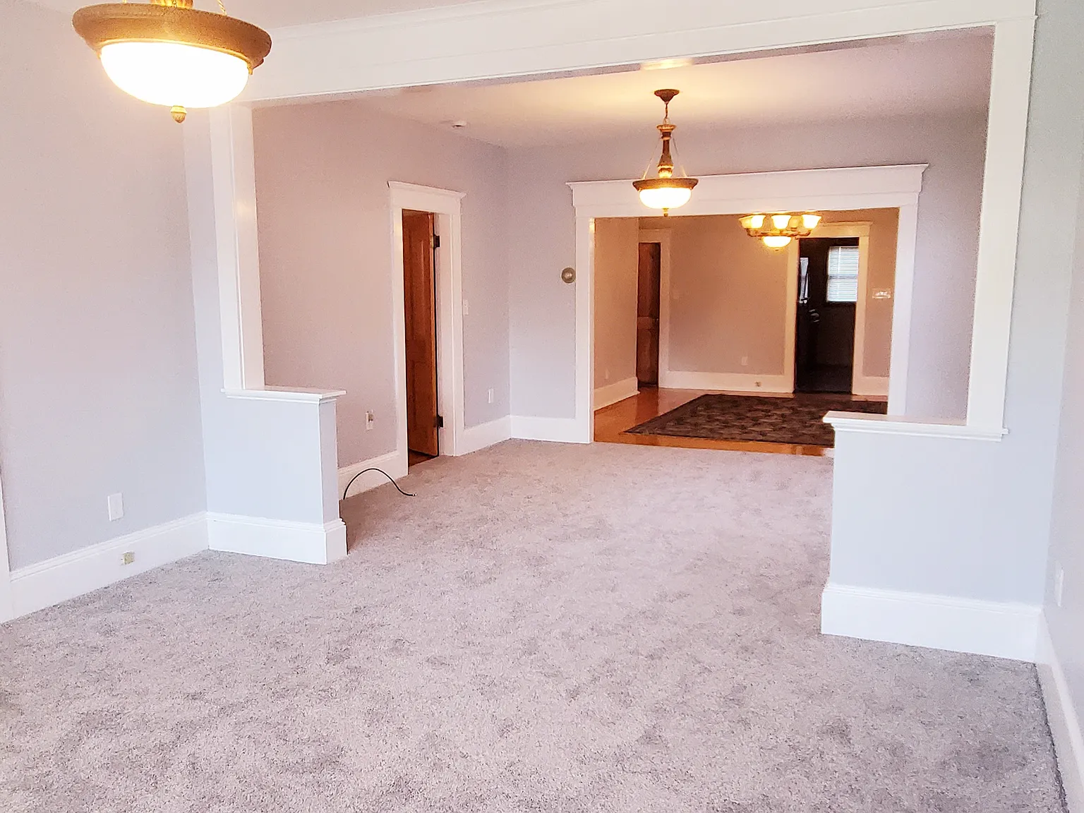 3 bed, $1,800 — Photo 3