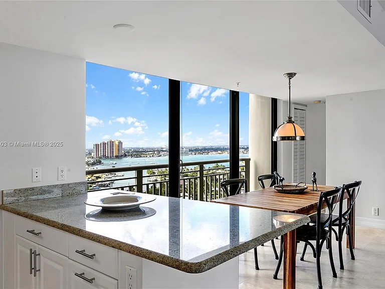3000 N Ocean Dr #20A — Photo 7