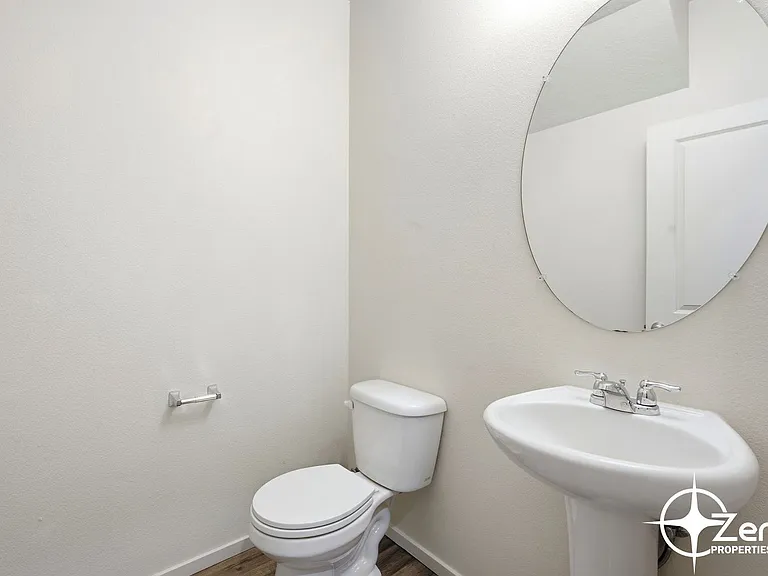 1400 NE 85th Way — Photo 9