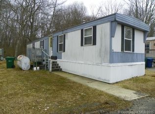 15 Ferri Dr, Waterford, CT 06385
