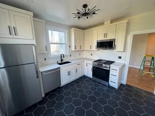 276 Valley St, San Francisco, CA