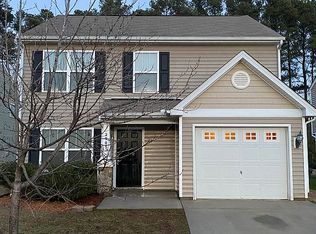 2905 Cherrybark Dr, Durham, NC 27704