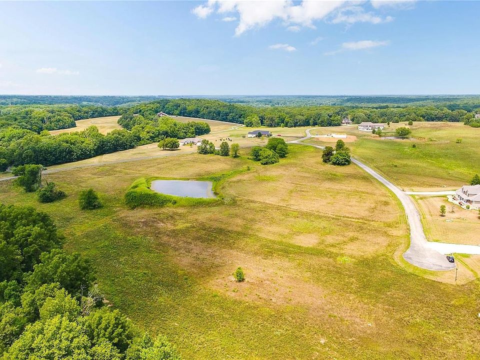 23 Gallant Fox Dr, Troy, MO 63379 MLS 23043336 Zillow