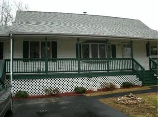 38 Auburn St, Whitman, MA 02382