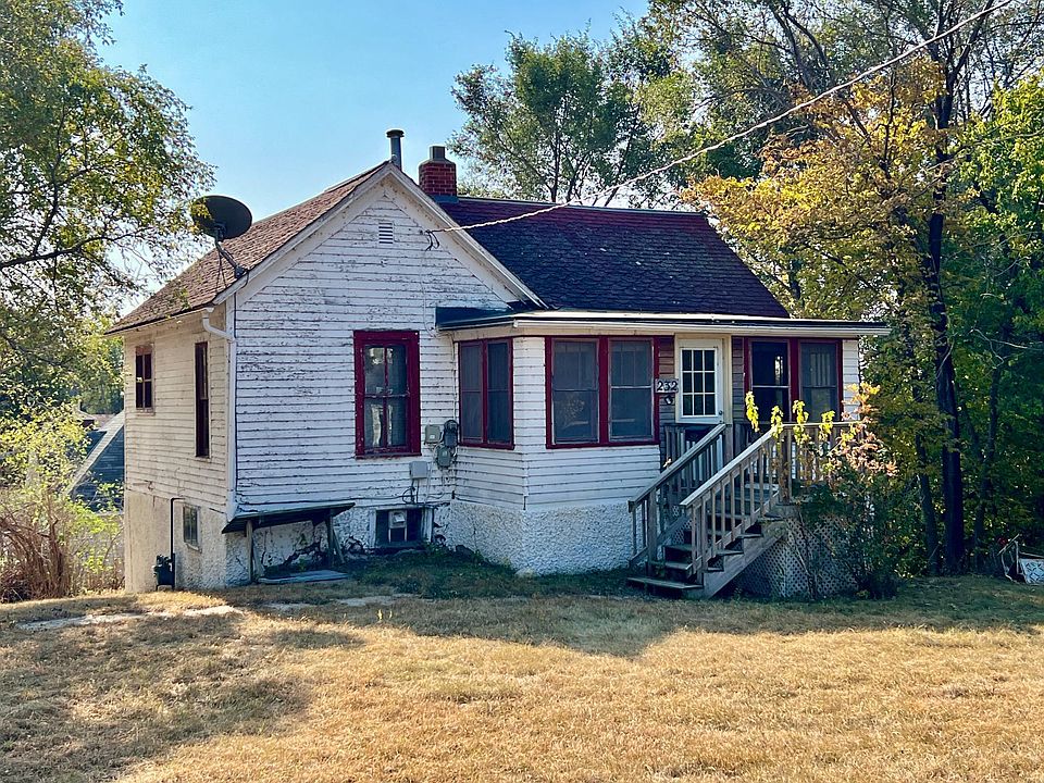 1st image of 232 Washington Ave