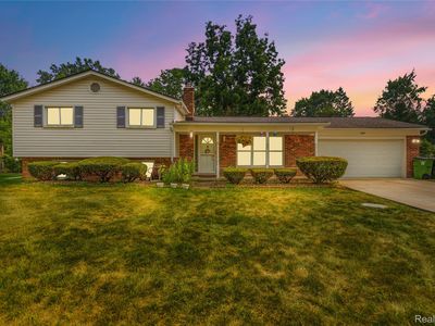 5108 Shelbyshire Dr, Shelby Township, MI, 48316