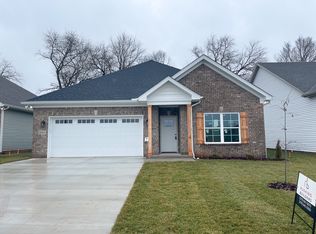 880 McIntyre St, Bowling Green, KY 42101