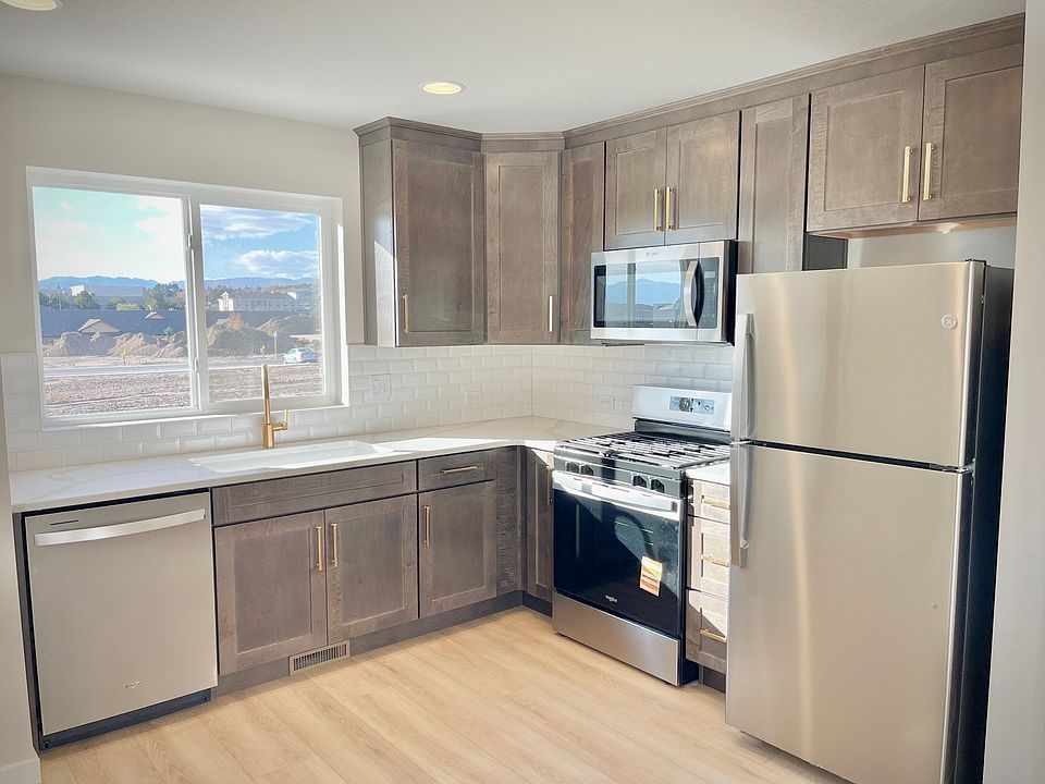 1st image of 3578 Greenways Main Blvd