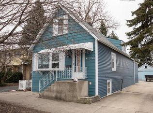 6255 W Higgins Rd, Chicago, IL 60630