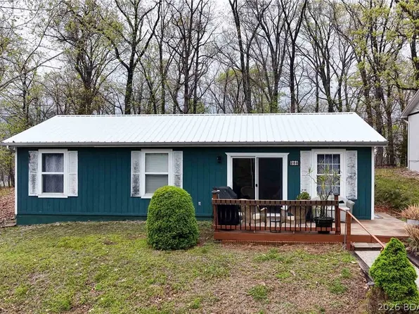 284 Storm Cove Dr, Linn Creek, MO 65052