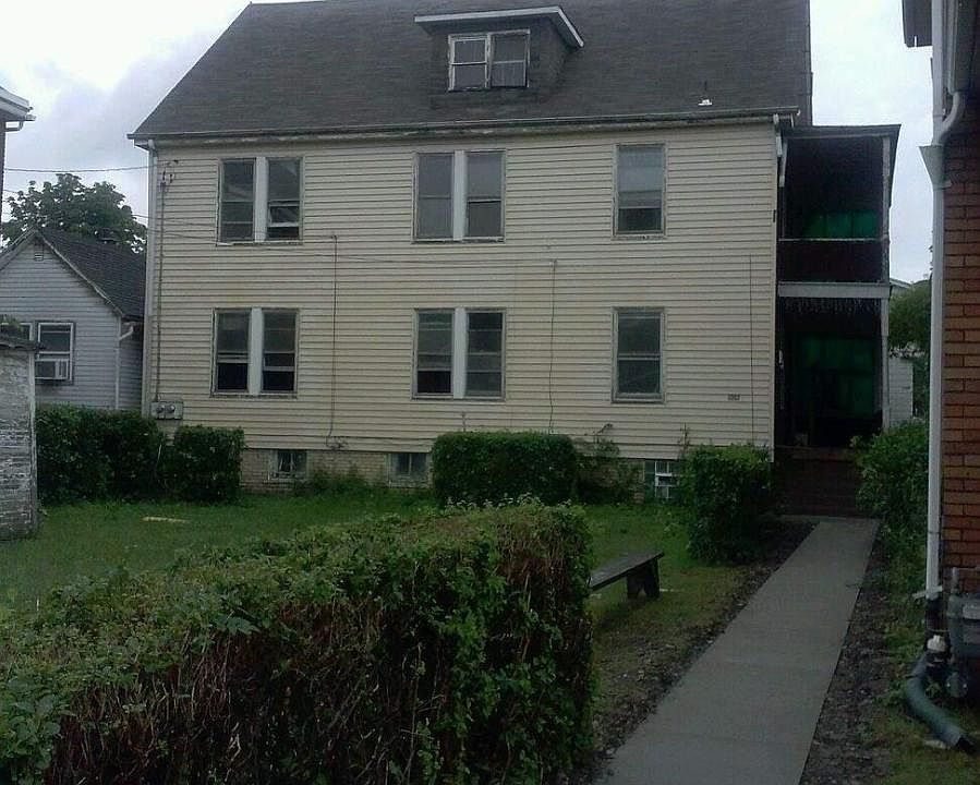 Front of the house with the yard