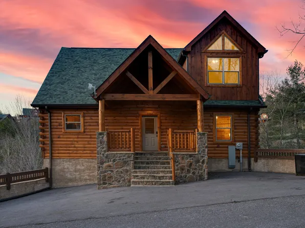 2162 Bear Haven Way, Sevierville, TN 37876