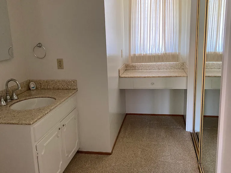 21 Freitas Dr — Photo 30