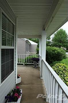 3rd image of 3988 Westbrook Dr