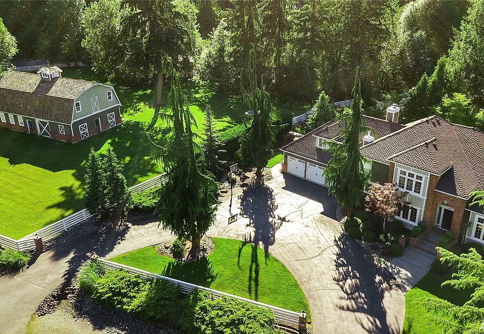 1st image of 20301 191st Ave NE